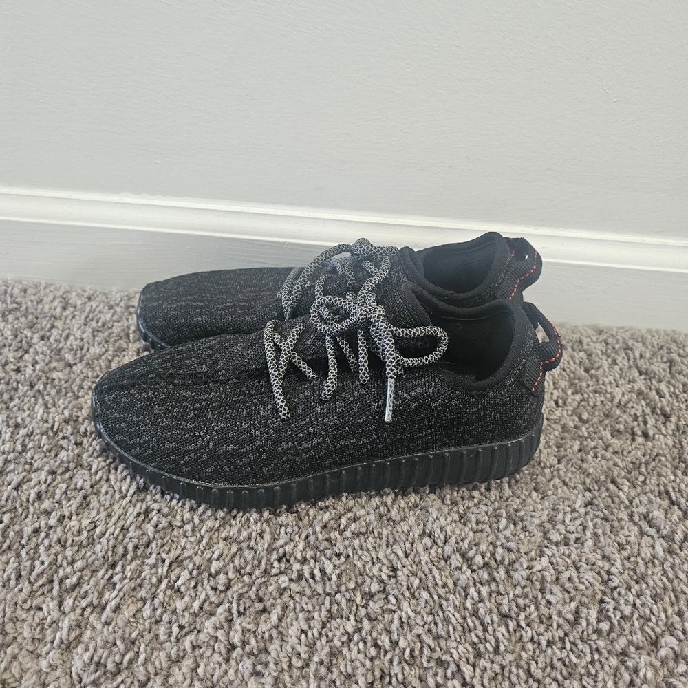 Pirate Black Want To Be YEAZY Sneakers {Not Real} size 6.5